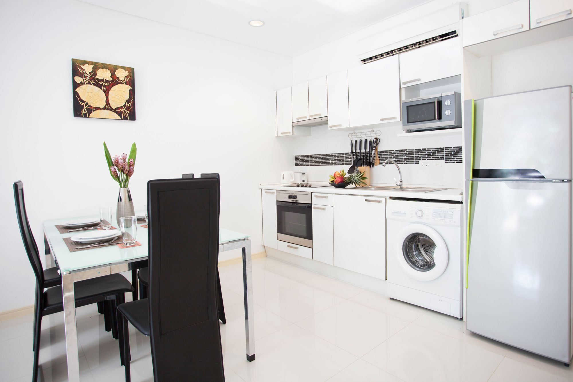 Luxury 3 Bedroom - A