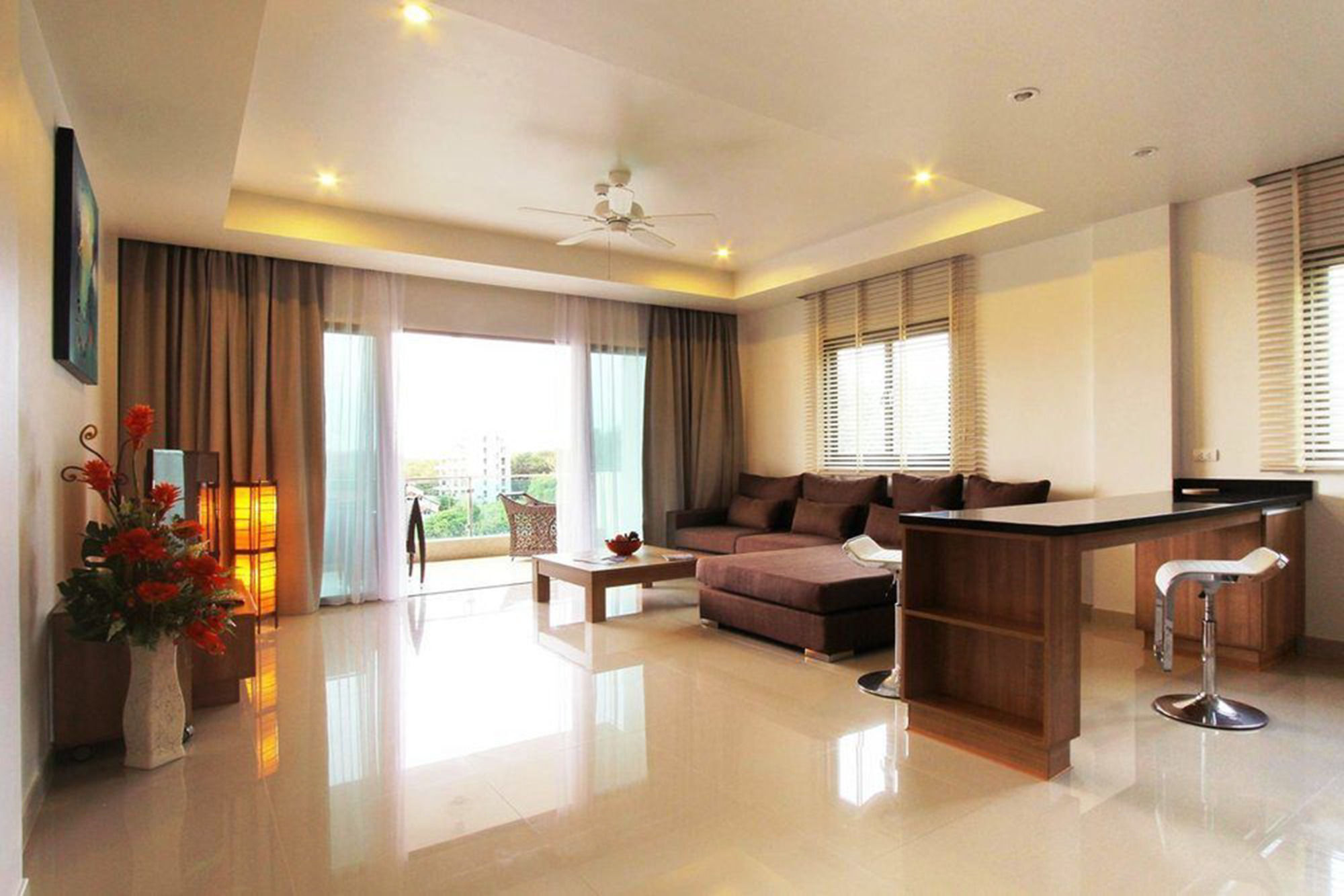 Hotel Sabai 3 And