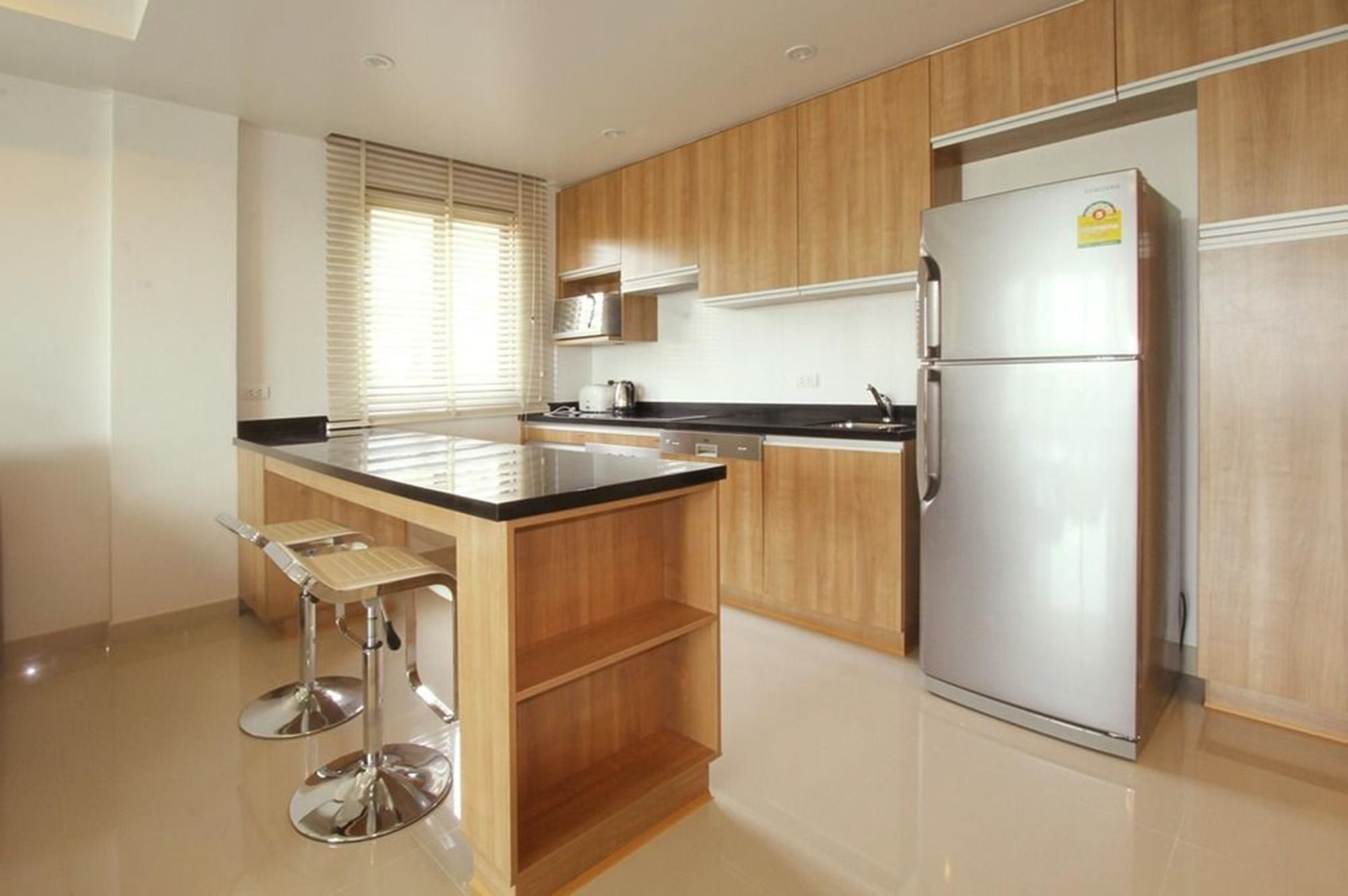 Hotel Sabai 3 And Surin Beach (Phuket)
