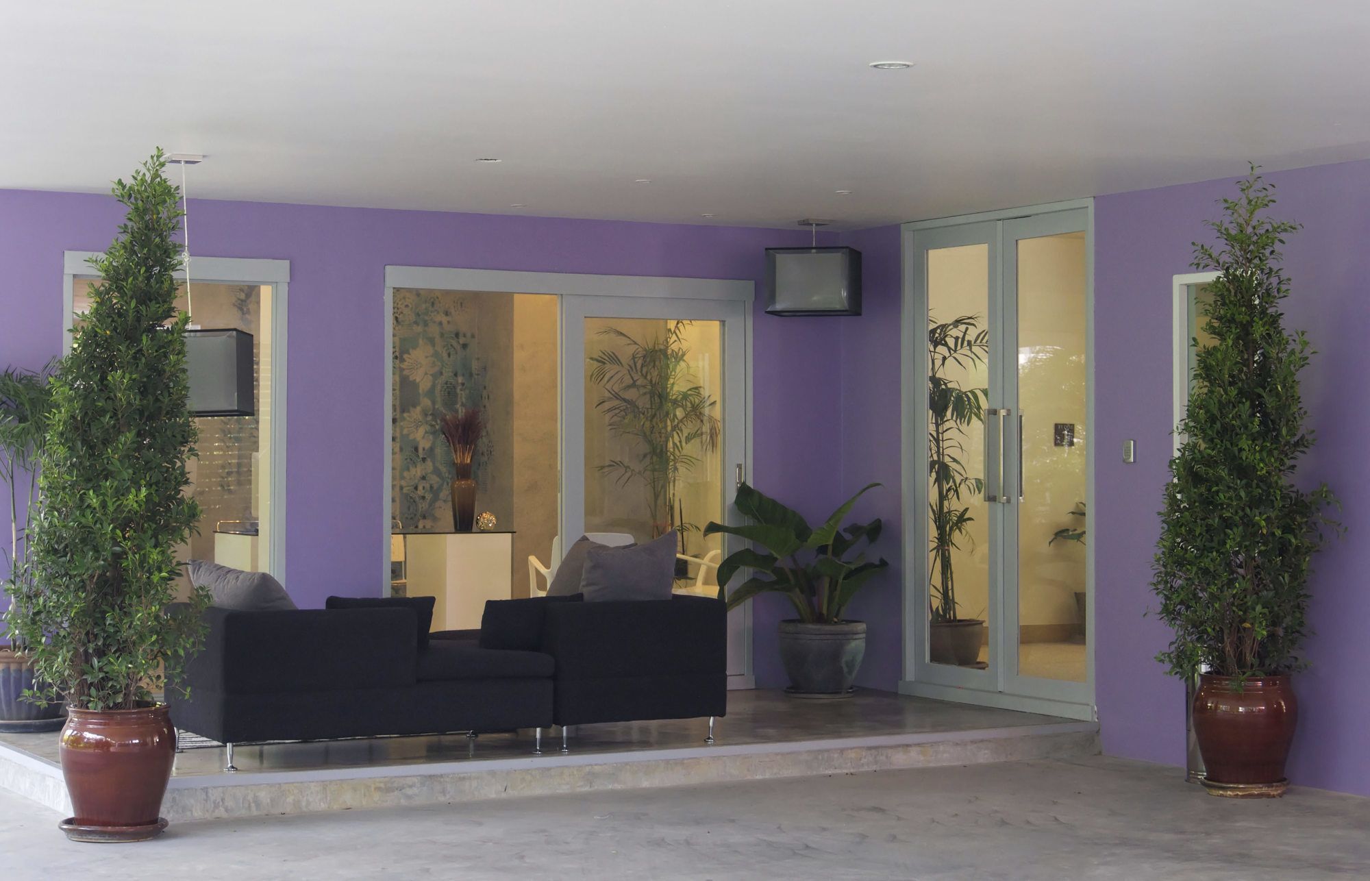 Apartment Living *