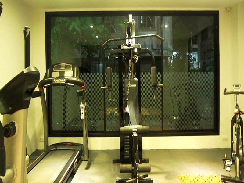 Apartment West Key *