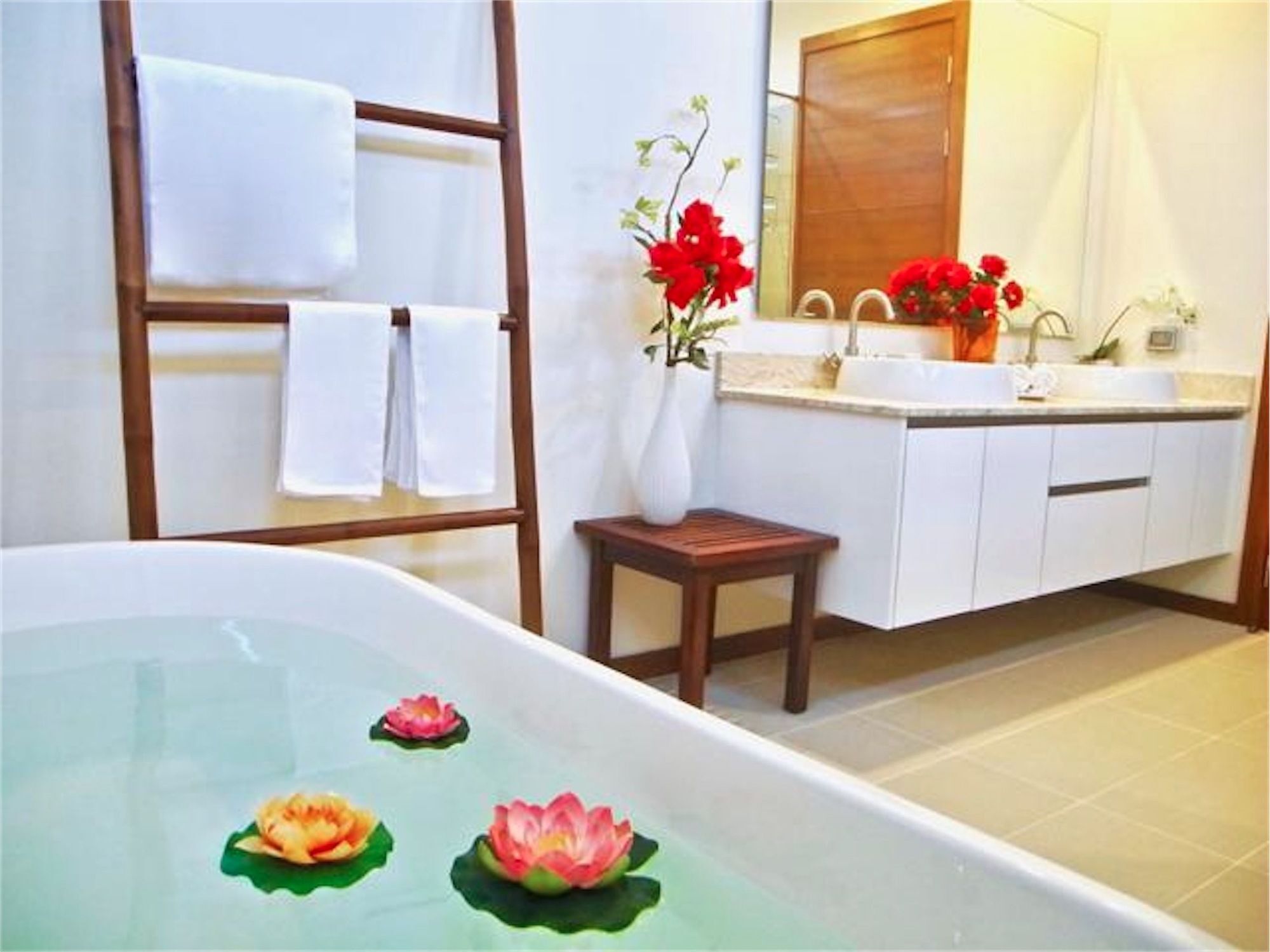 Ka New 3 Bedrooms Rawai