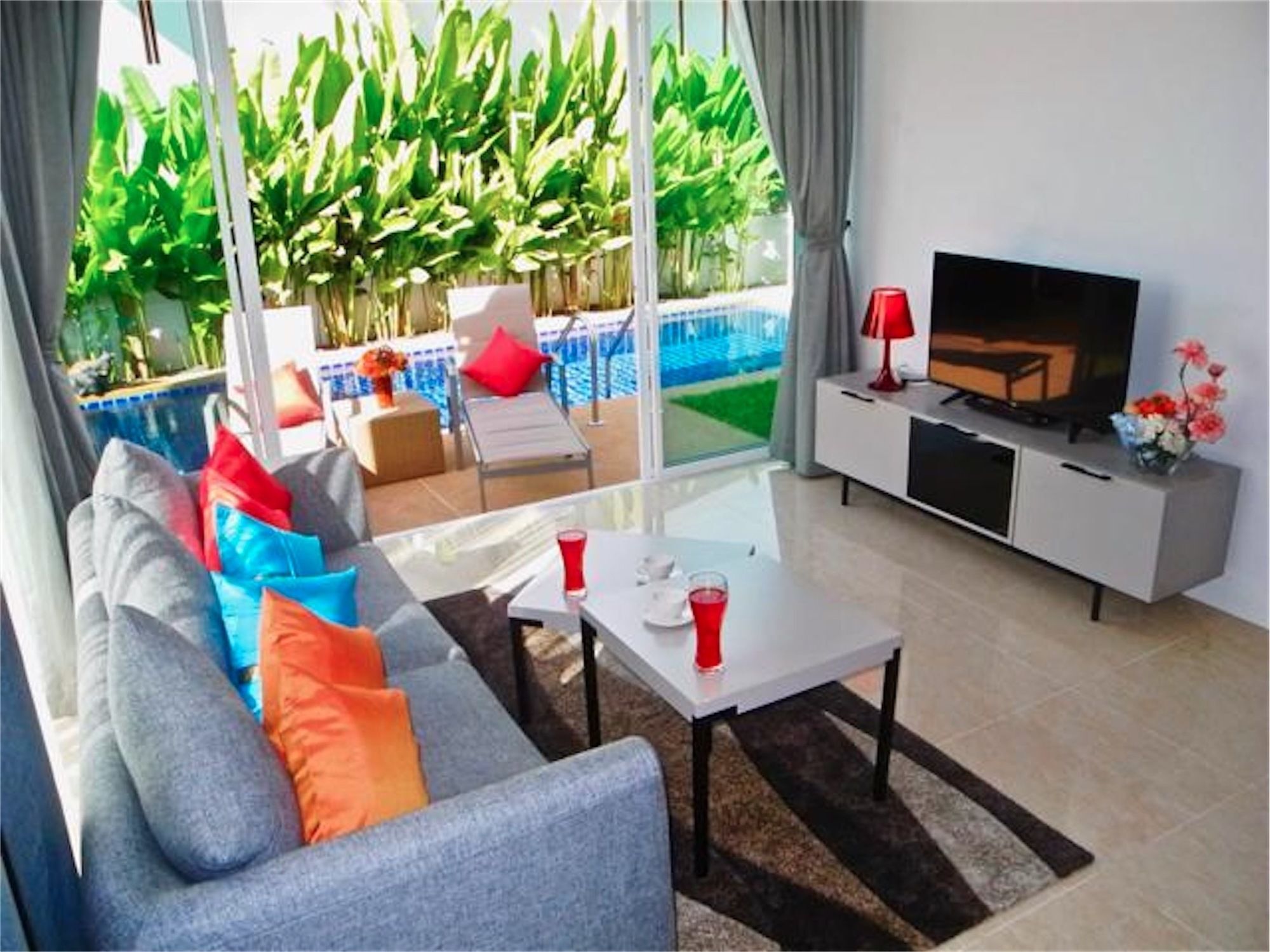 The Greens 8 2 Bedrooms *