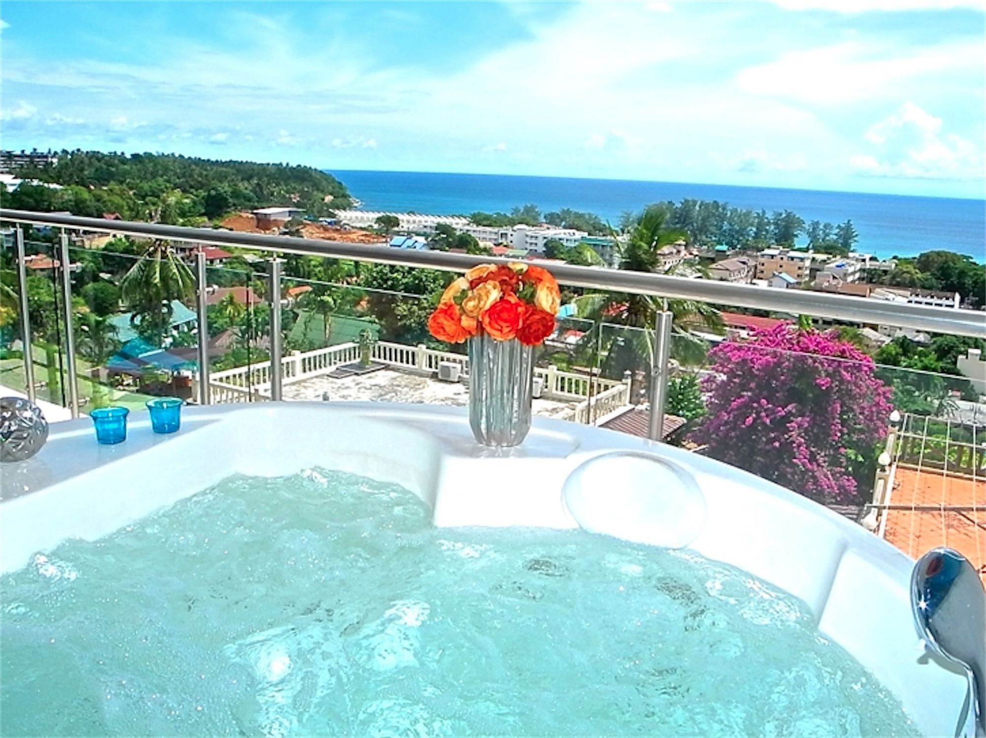 Sunset Plaza 2 Bedrooms Sea View Apartment Karon