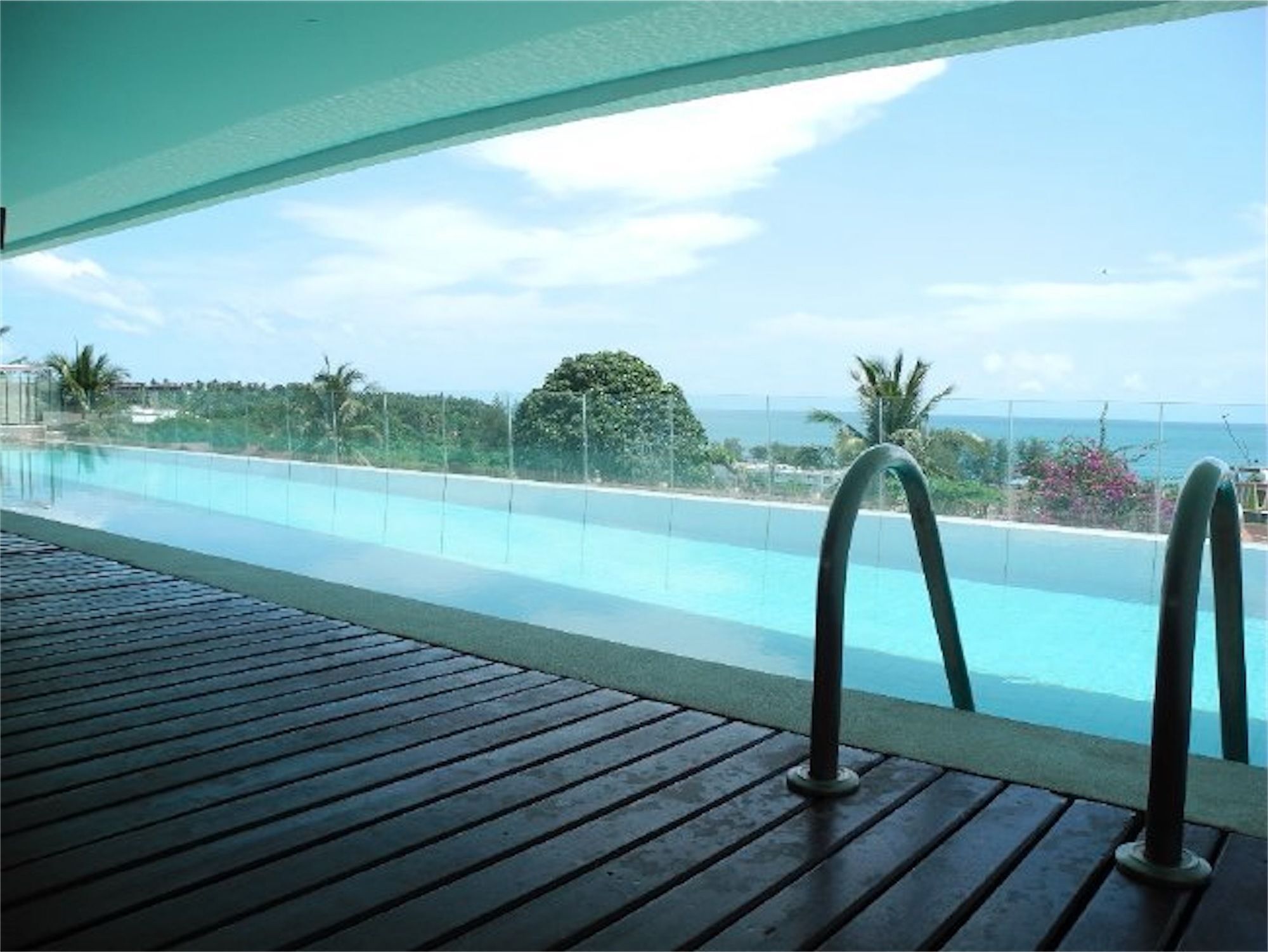 Sunset Plaza 2 Bedrooms Sea View Apartment Karon