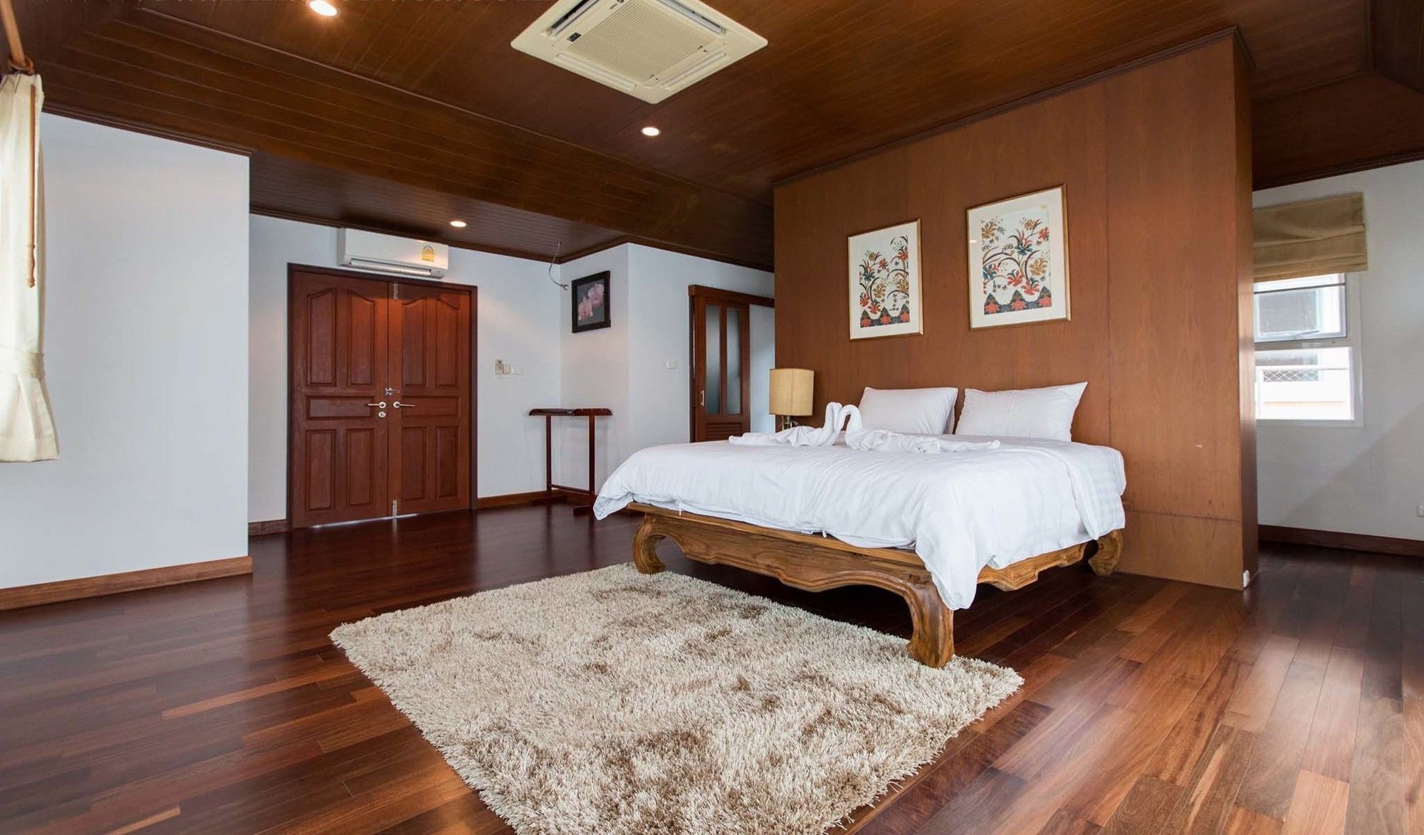 Baanmanchusa Thai Villa Rawai