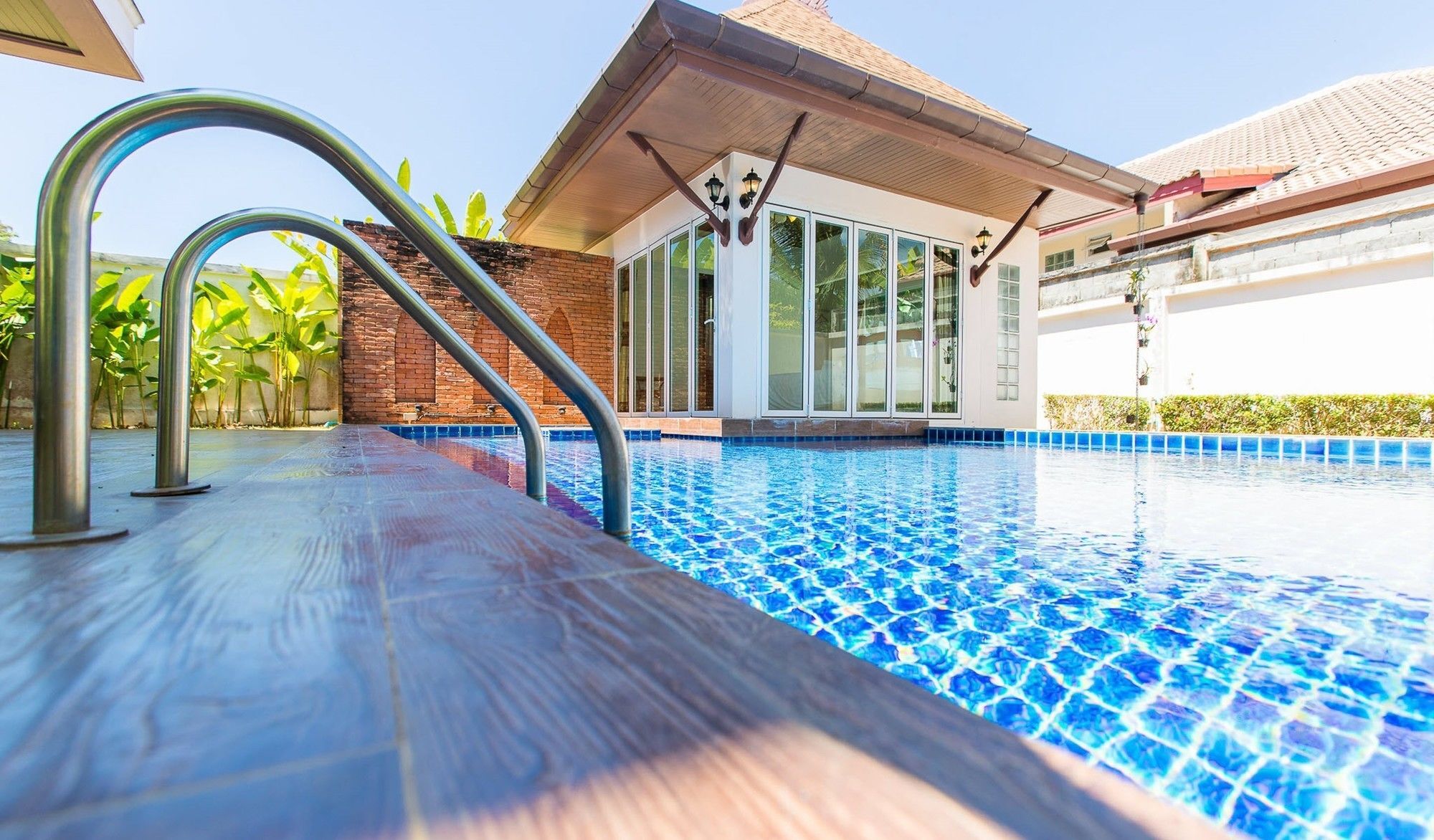 Baanmanchusa Thai Villa