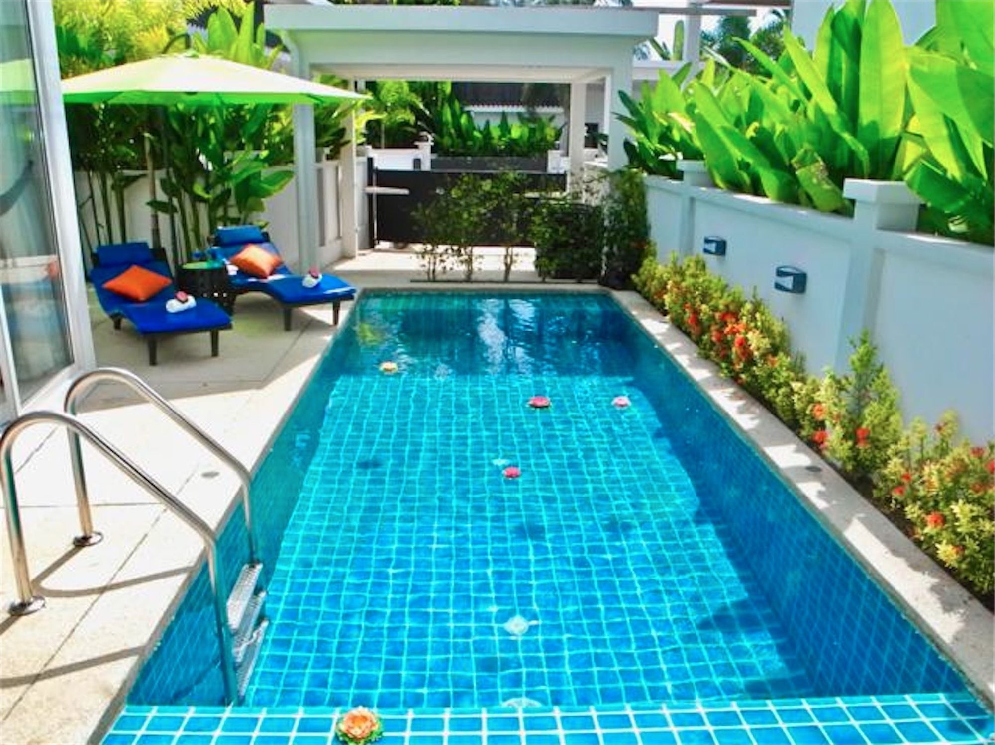 The Greens 9 2 Bedrooms *