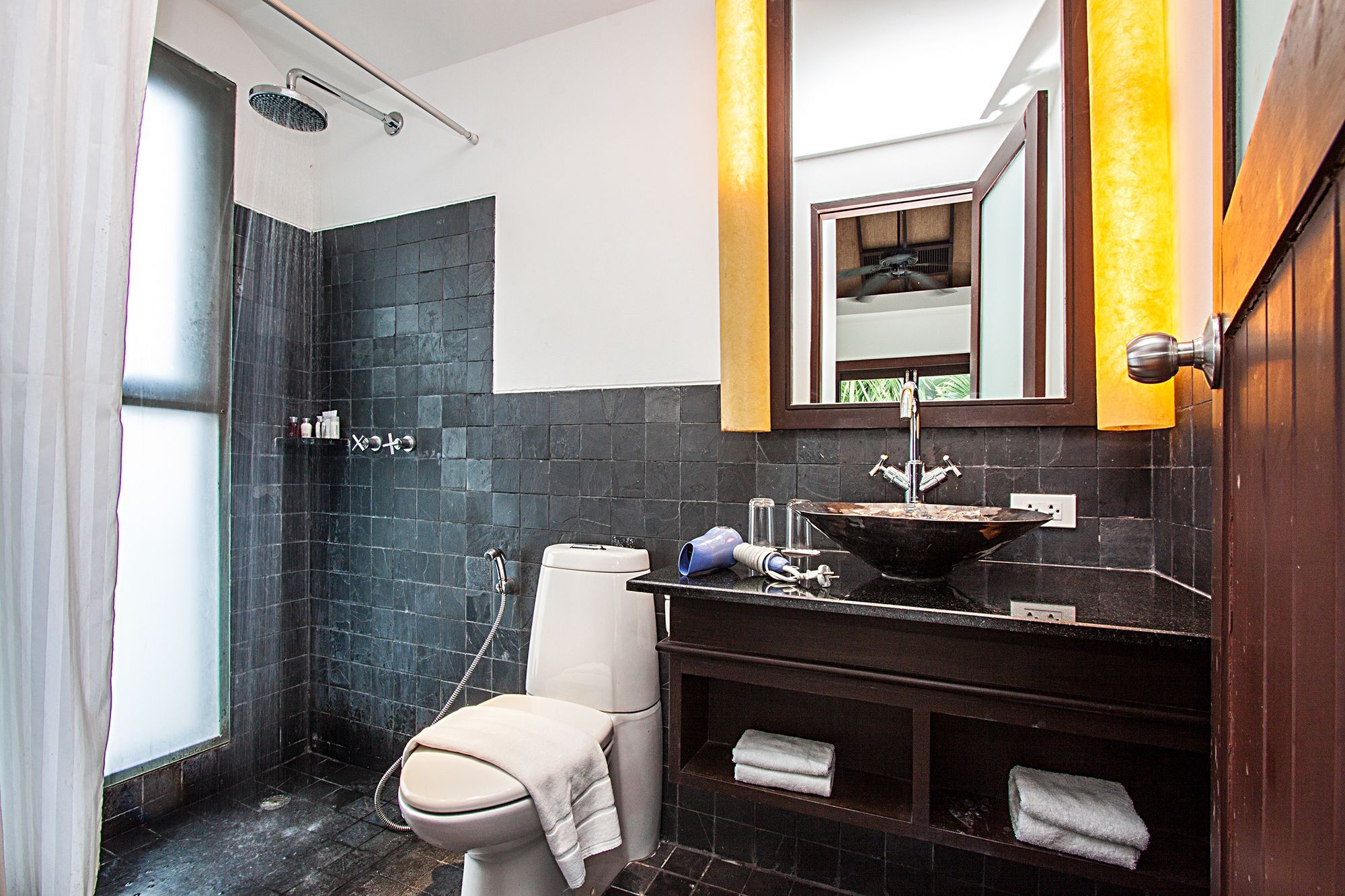 Nirano 22 2 Beds *