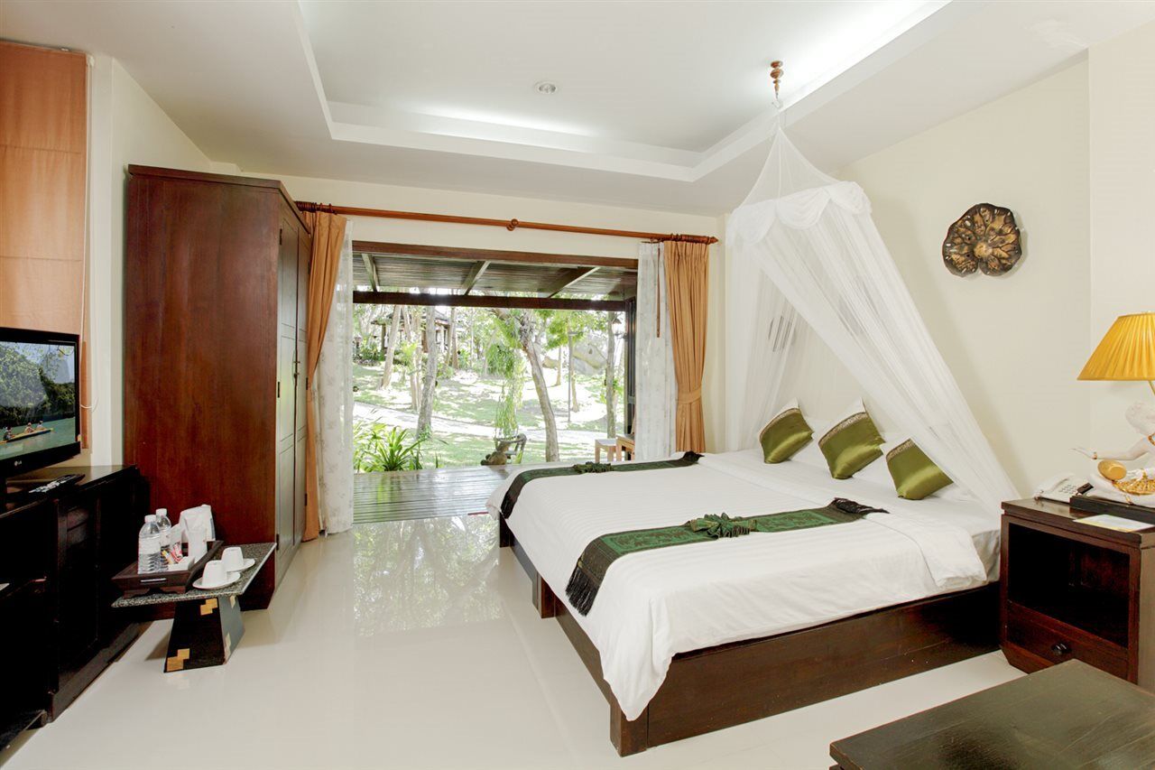 Secret Cliff & Restaurant - Sha Karon