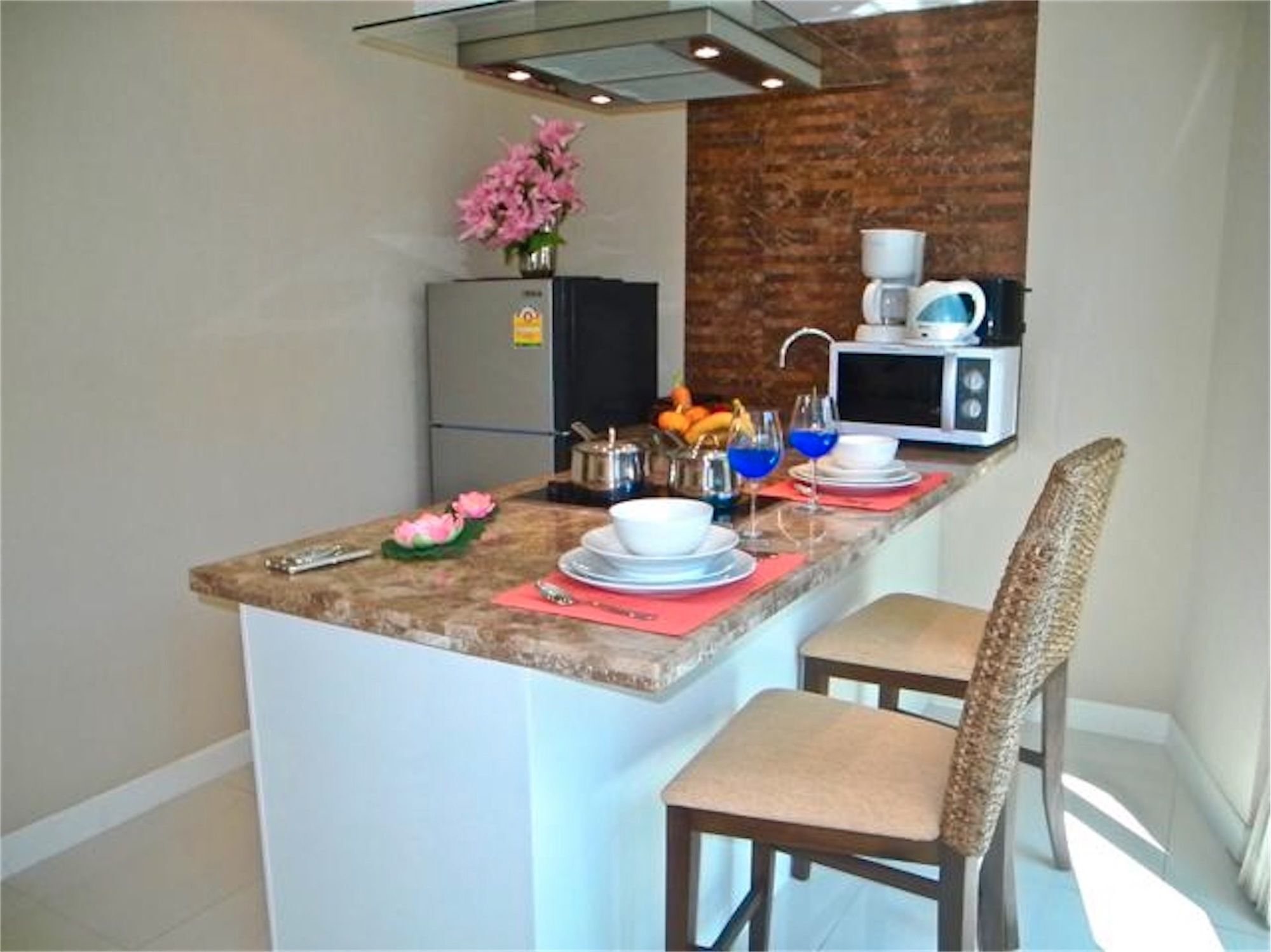 Ocean View New 1 Bedroom Apartment