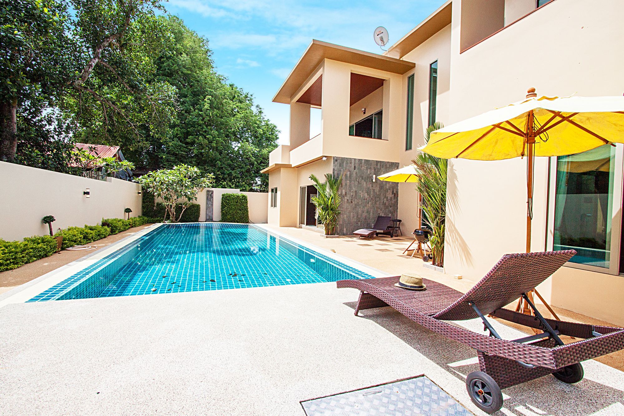 Pensri Hotel