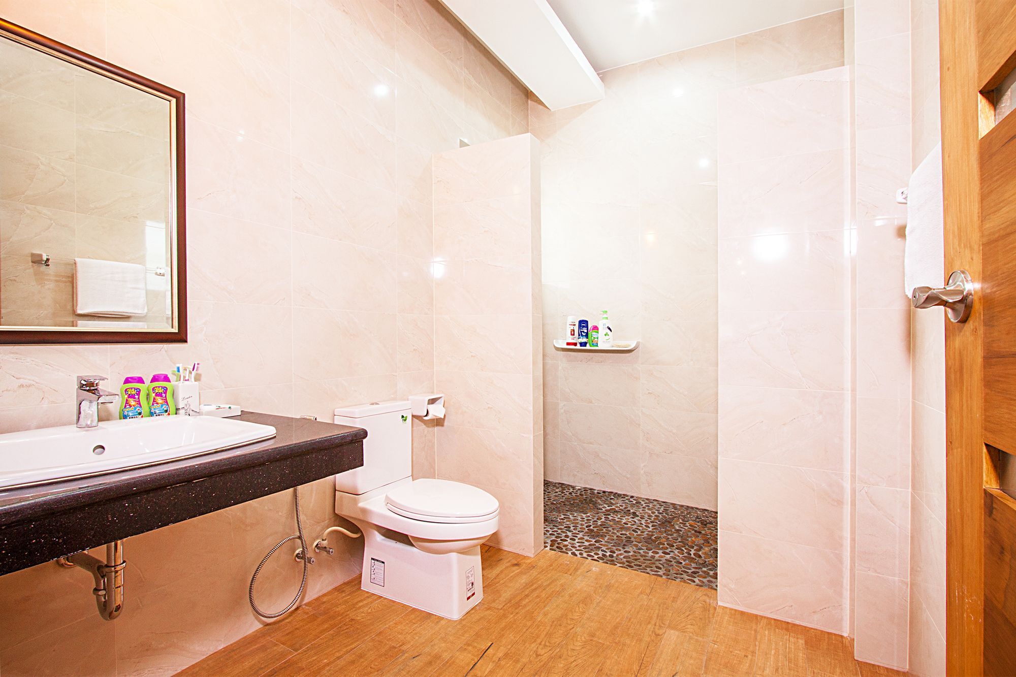 Pensri Hotel 4*