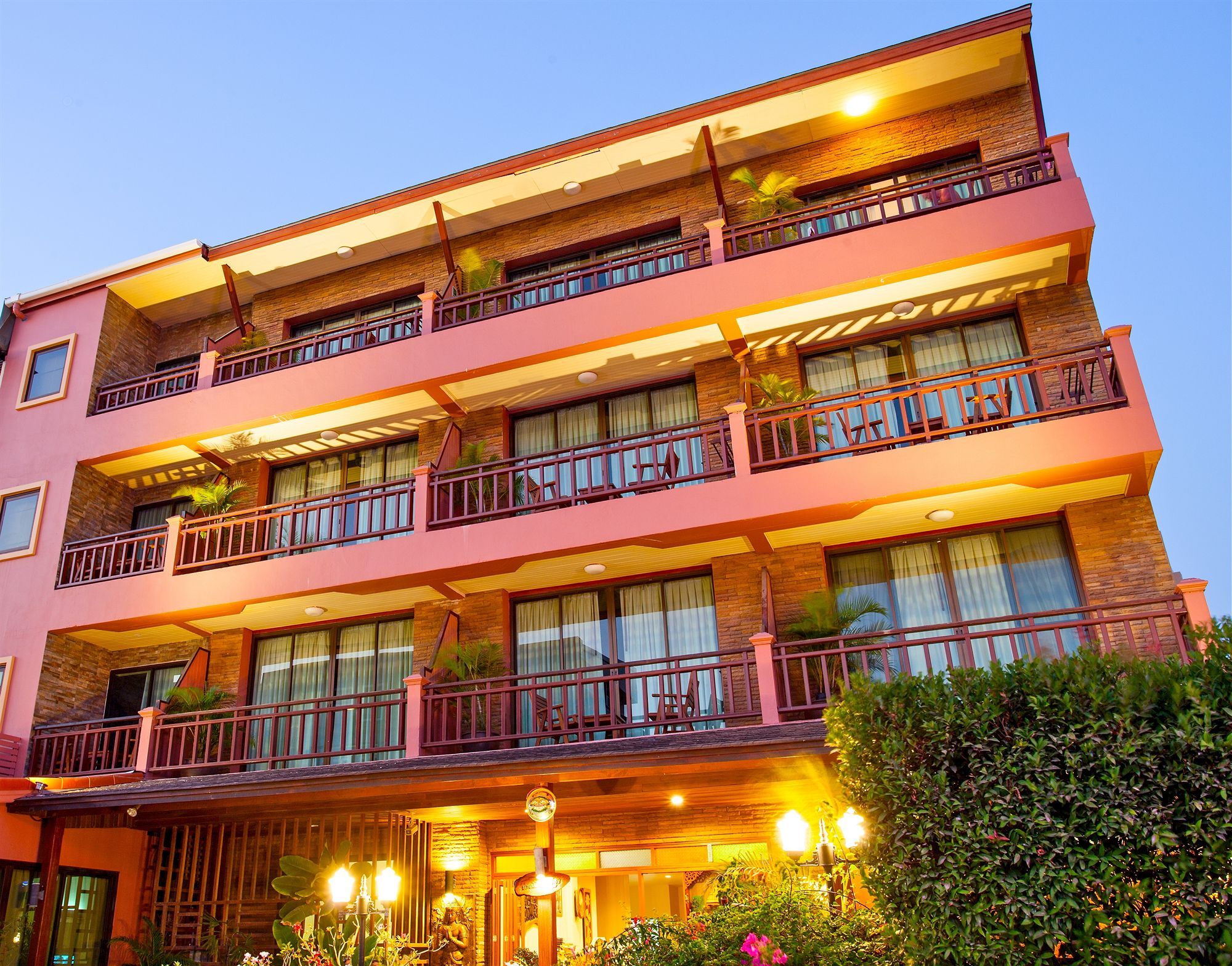 Hotel Orchid Garden 3*