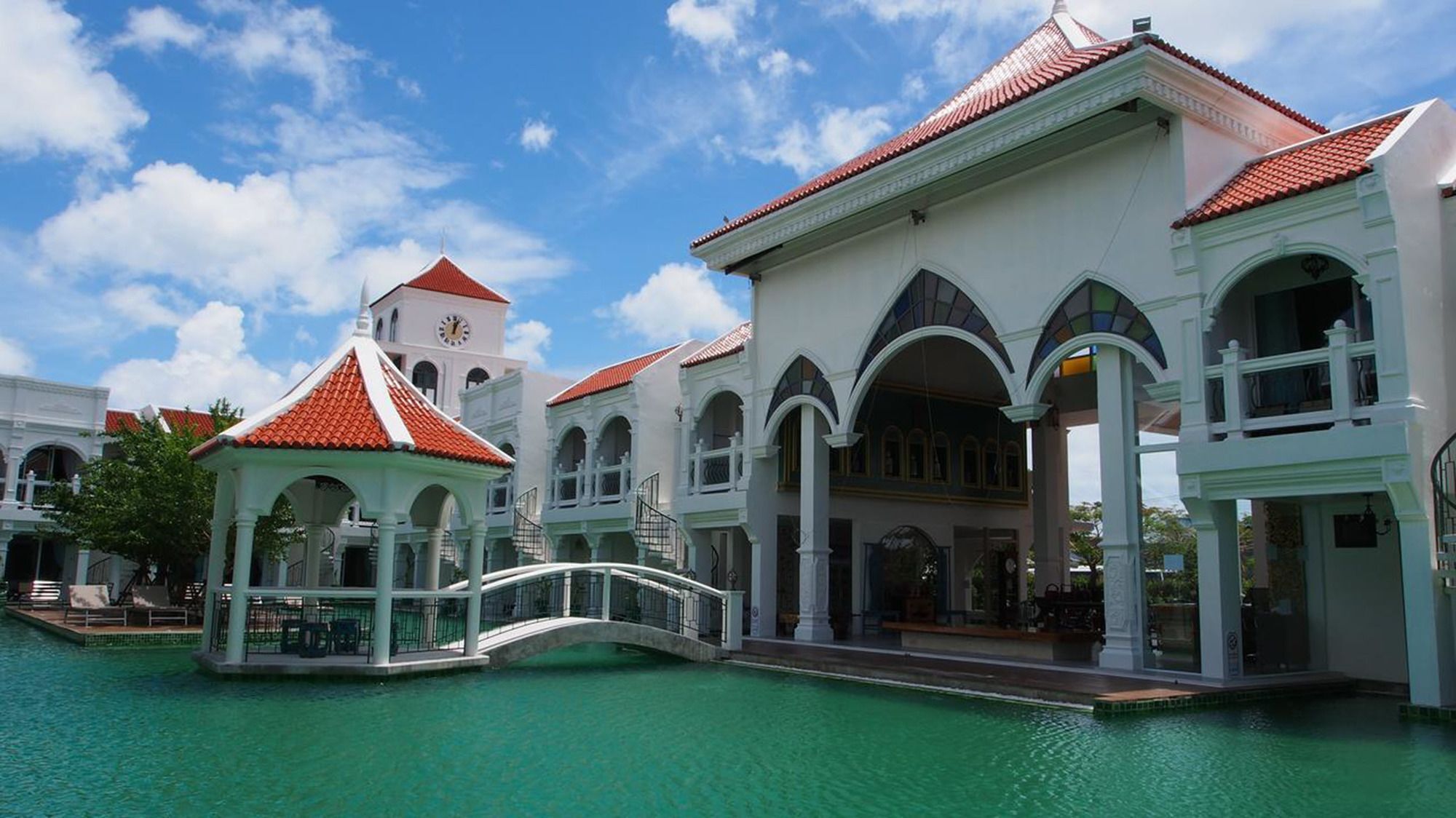 Hotel Supicha Pool Access - Sha Phuket