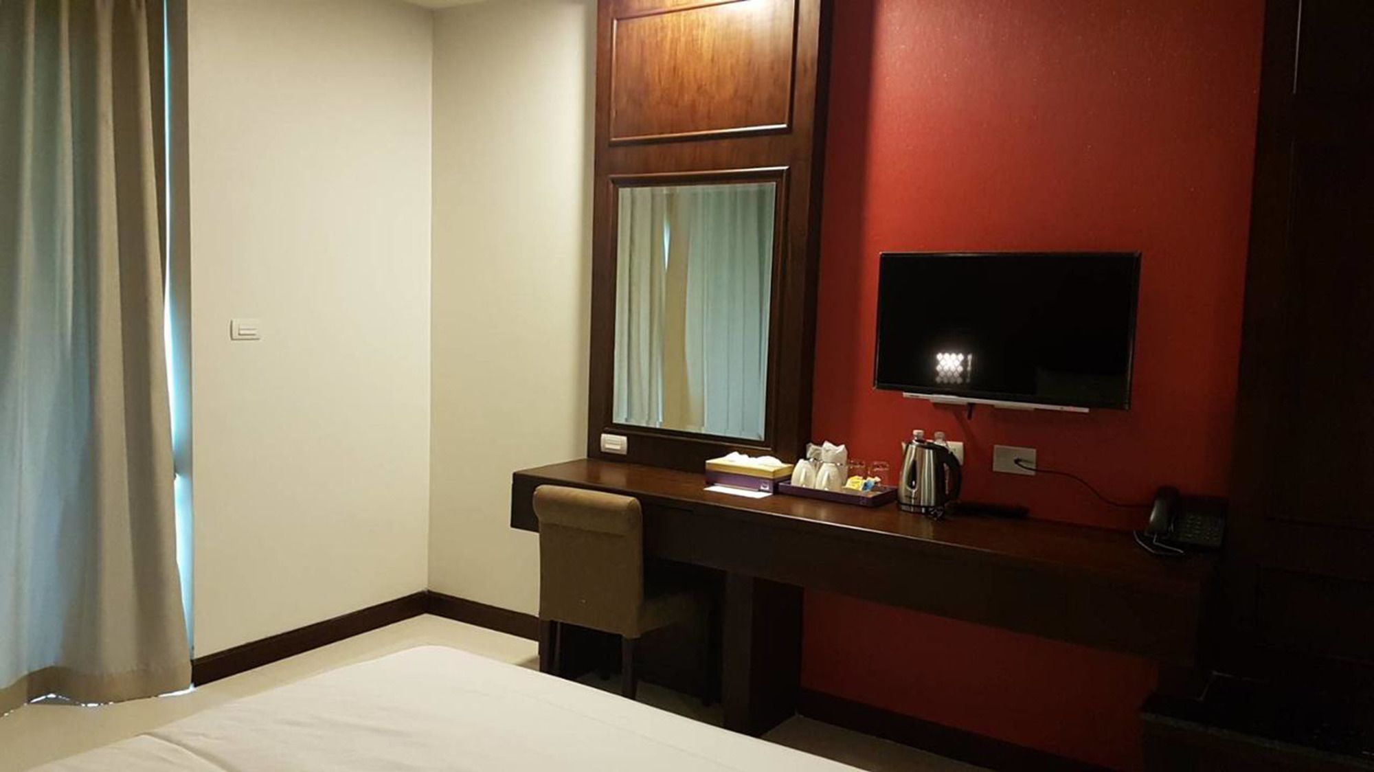 Supicha Pool Access - Sha Hotel
