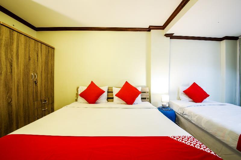 Oyo 118 Walk Hotel 3*
