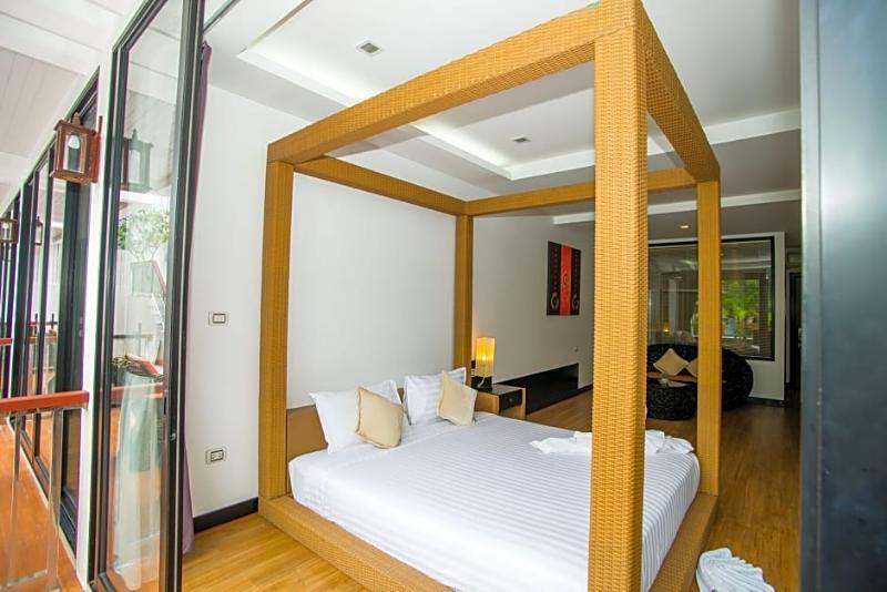 Miracle House Hotel