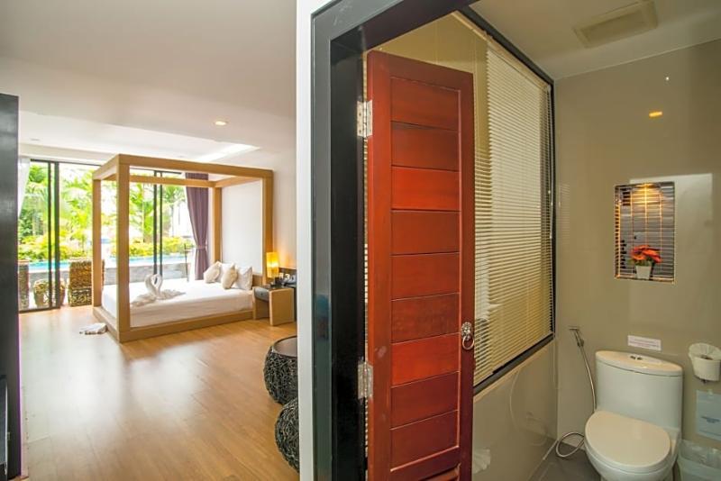 Miracle House 3*
