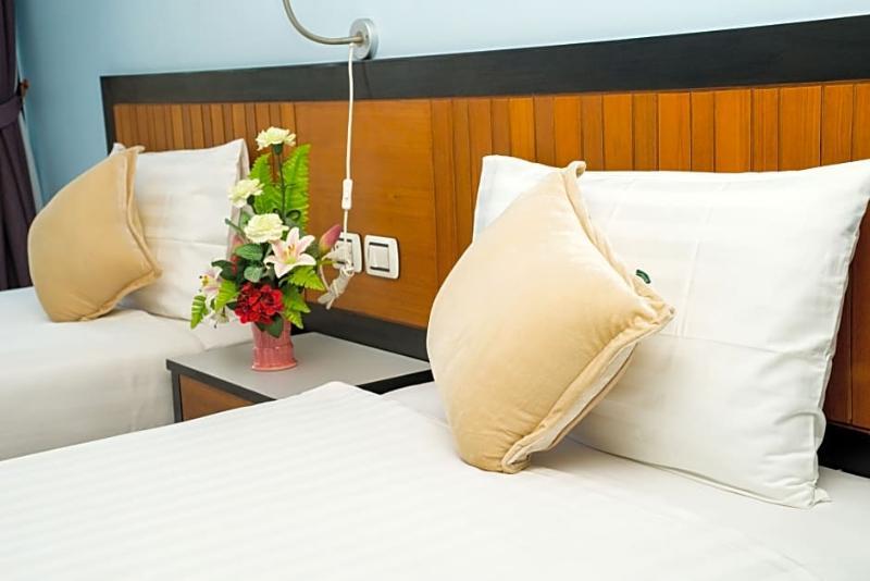Miracle House Hotel 3*