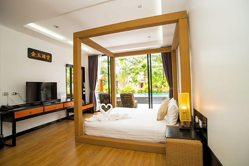Miracle House Hotel 3*