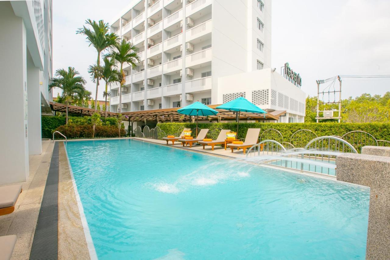 Hotel Recenta Suanluang 4*