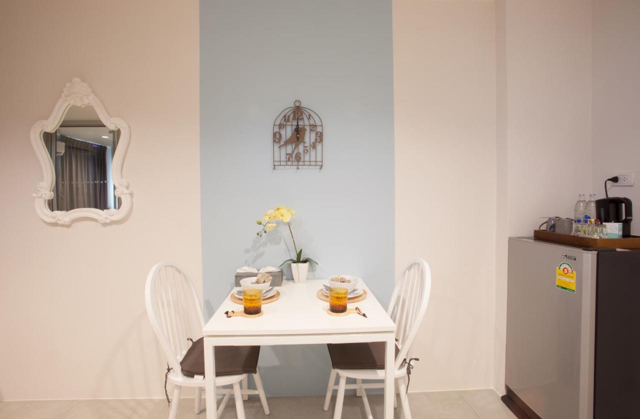 Hotel Recenta Suanluang Phuket