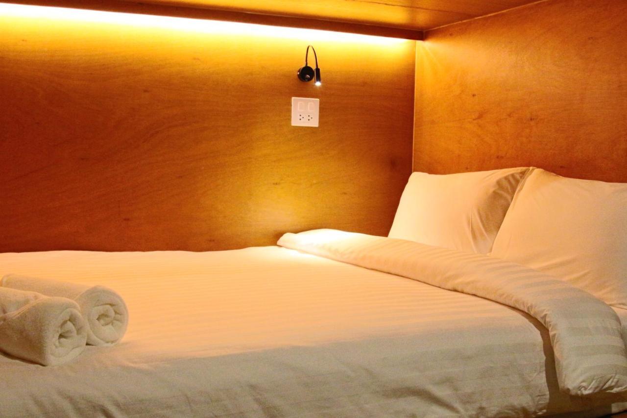 Gn Capsule Hostel *