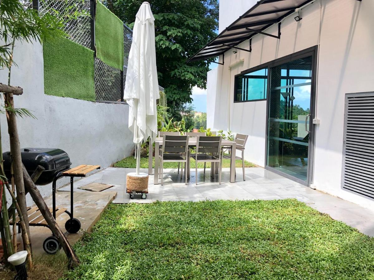 Baan Saint-tropez Seaview Pantai Kata