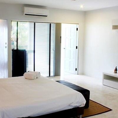 Surintra Boutique Praia de Surin
