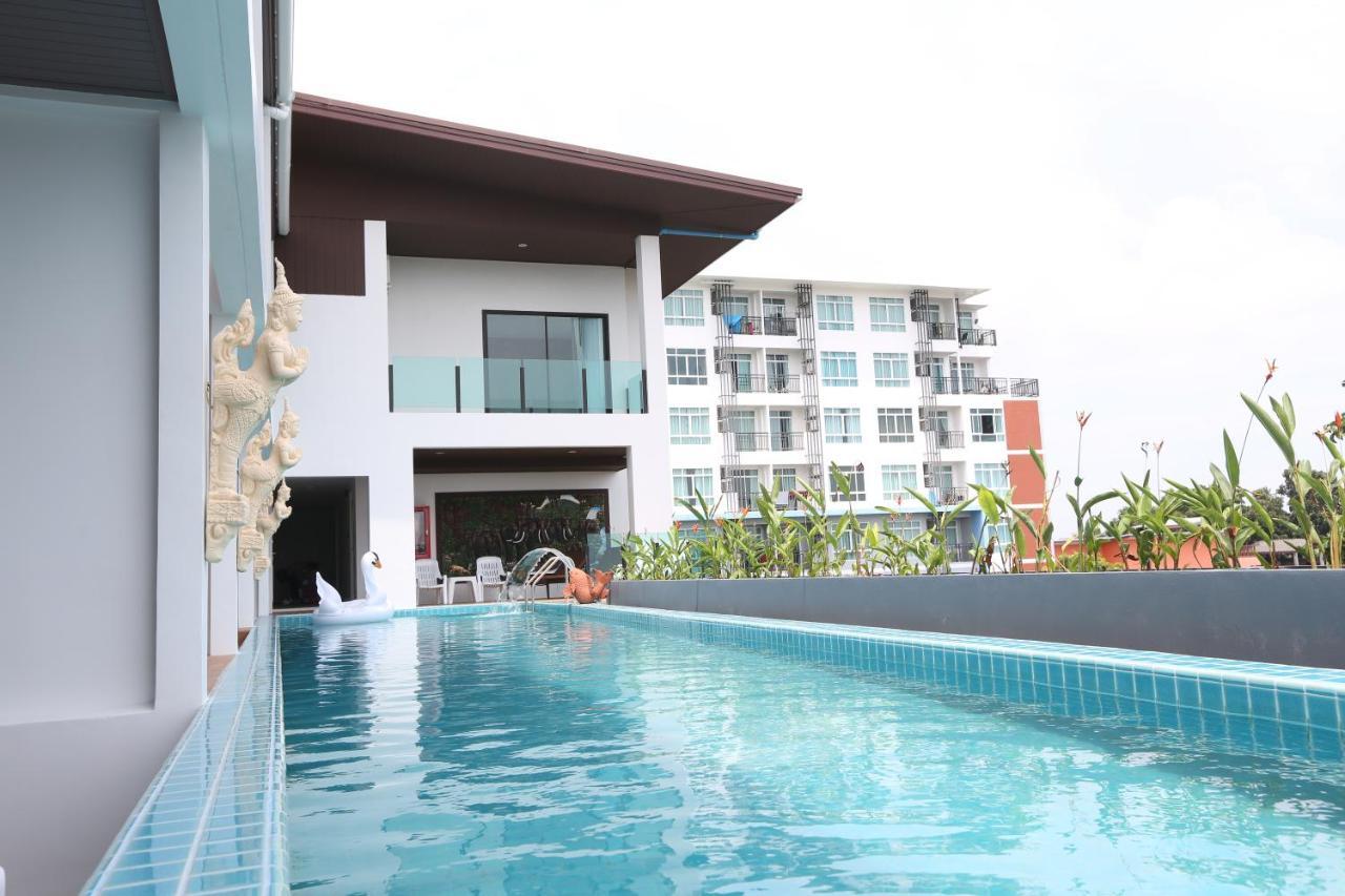 Hotel The Thames Pool Access & - Sha Extra