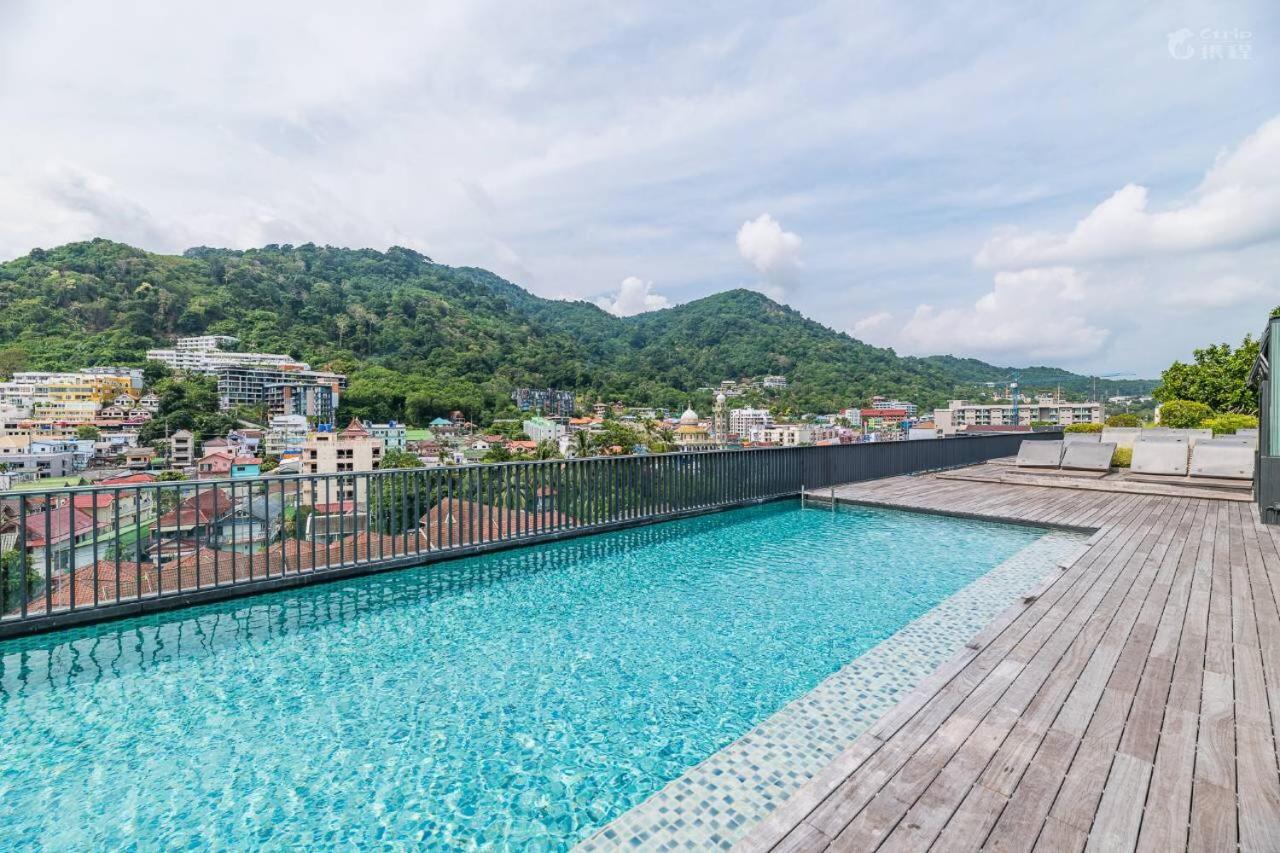 The Deck Patong