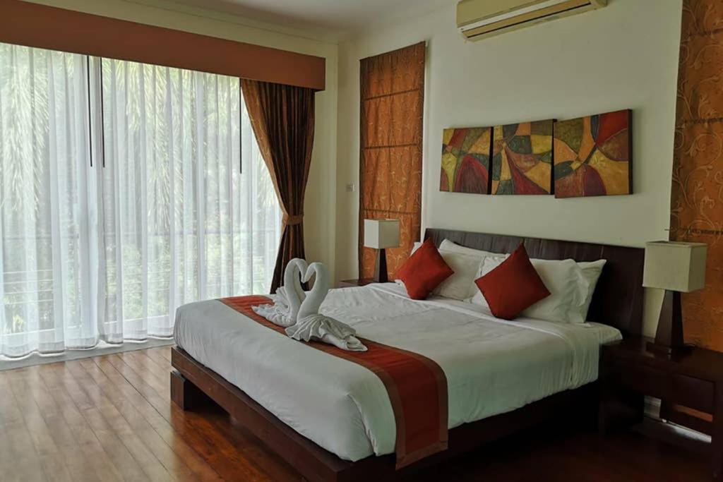 4 Bedroom Phuket *