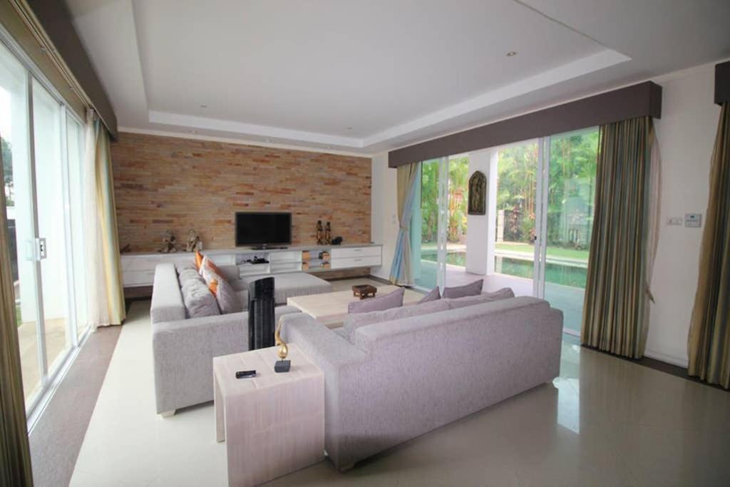4 Bedroom Phuket Kamala Beach