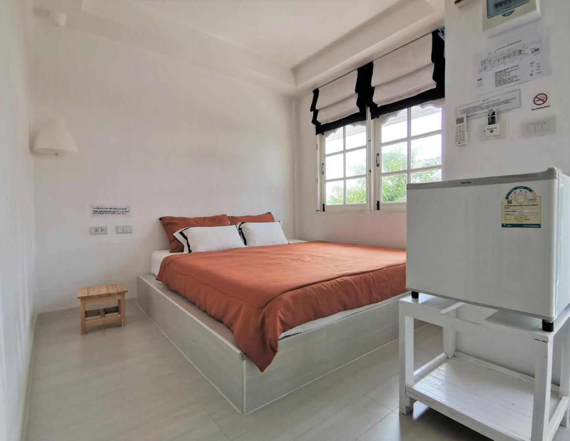 1715 House - White Rhino Tempat peranginan Rawai
