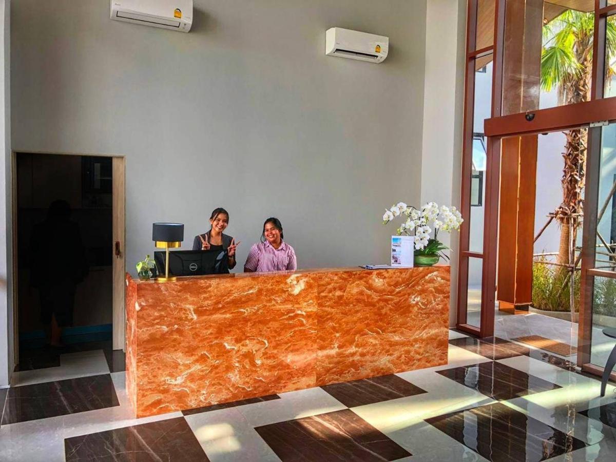 Palmyrah Surin, Modern 1br With Terrace, 150 Meters To * Surin Beach (Phuket)