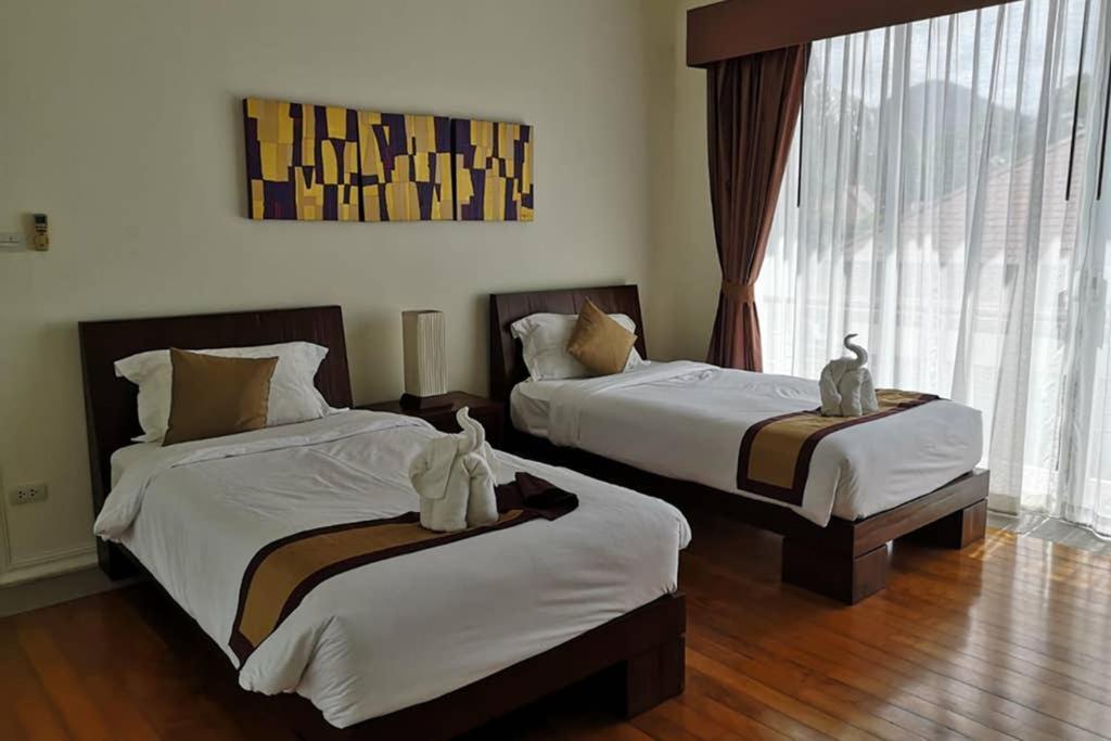 Villa 4 Bedroom Phuket