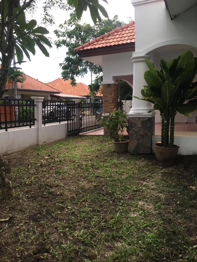 Beautiful 3 Bedroom Garden Vila