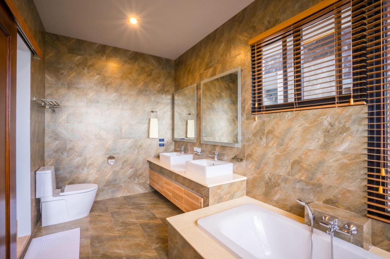 Villa Nakara Hill Phuket