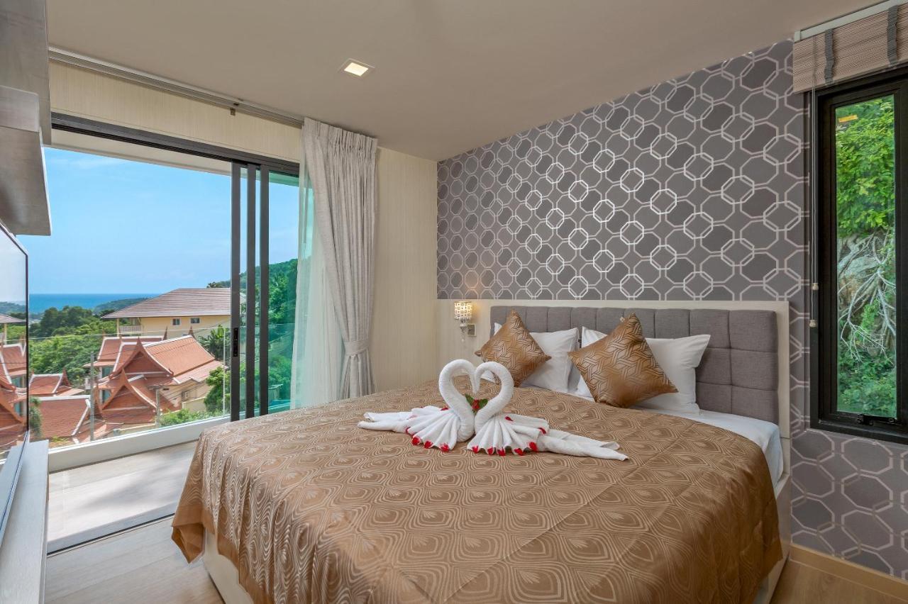 Splendid Sea View 4*