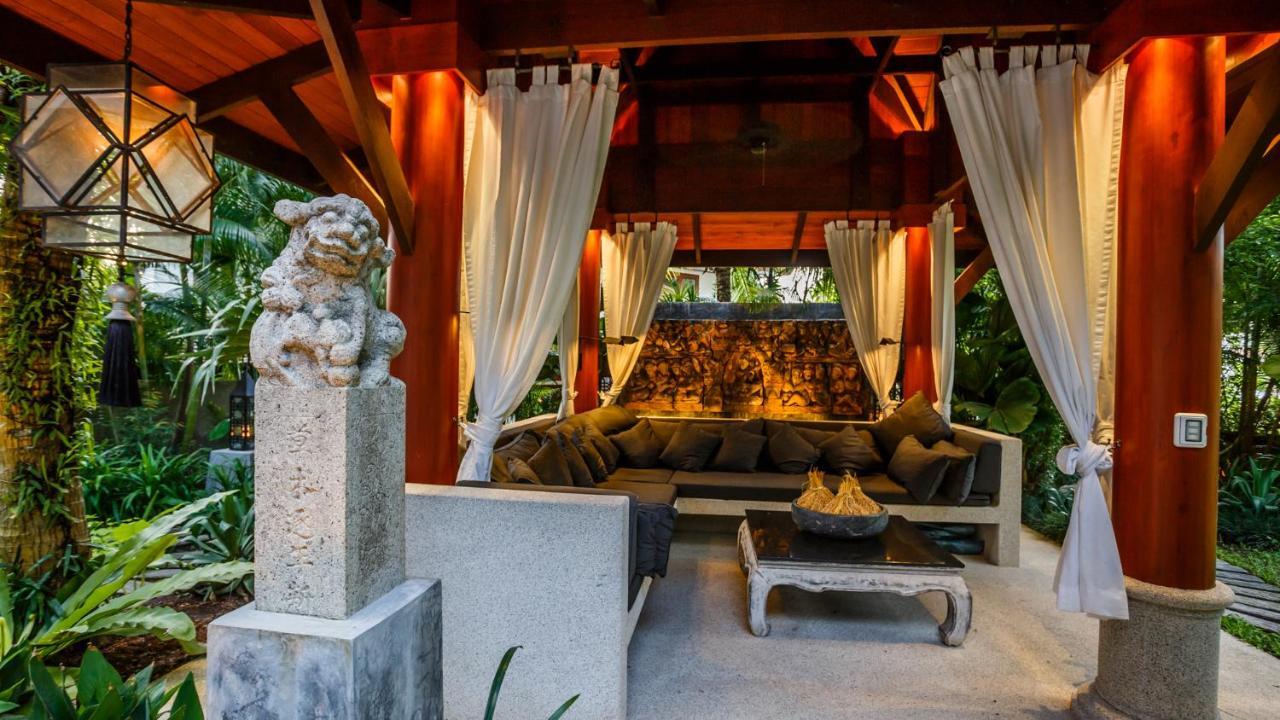 Villa In The Garden, Beach With Private Spa.