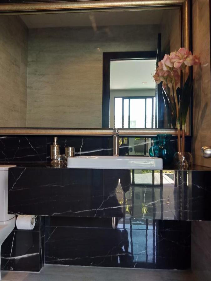 The Regent ​phuket ​serviced ​kamala ​beach Aparthotel Strand Kamala