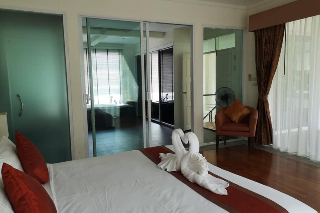4 Bedroom Phuket Kamala Beach