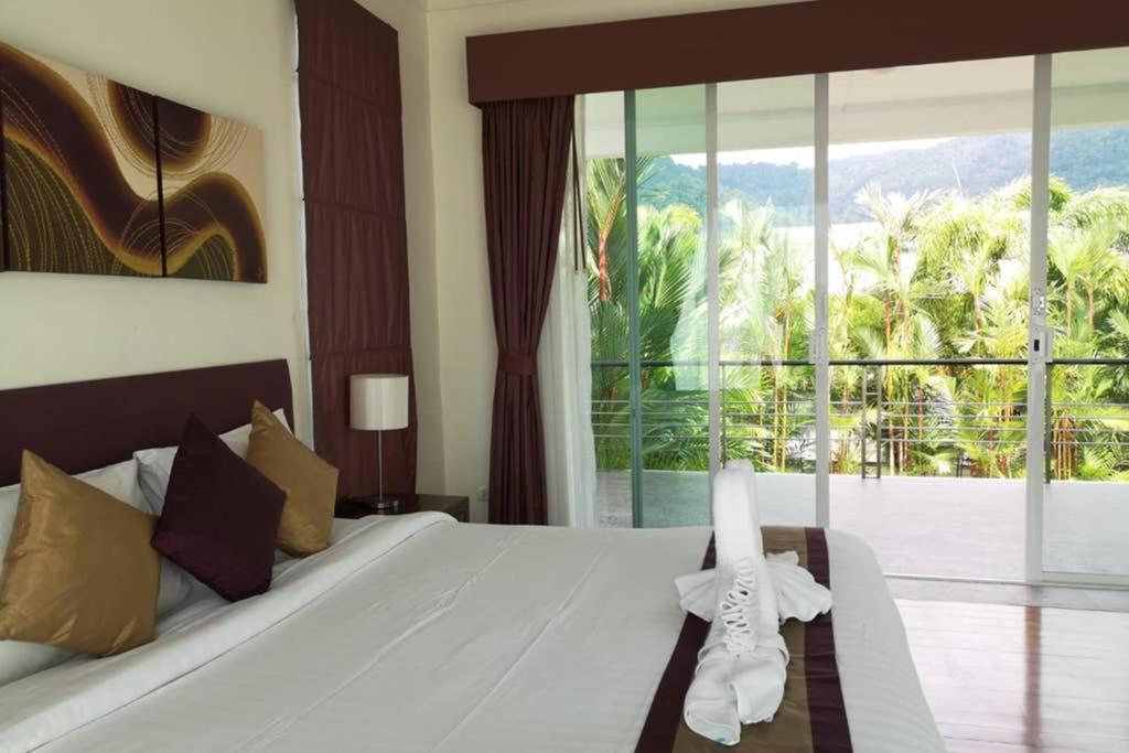 Villa 4 Bedroom Phuket
