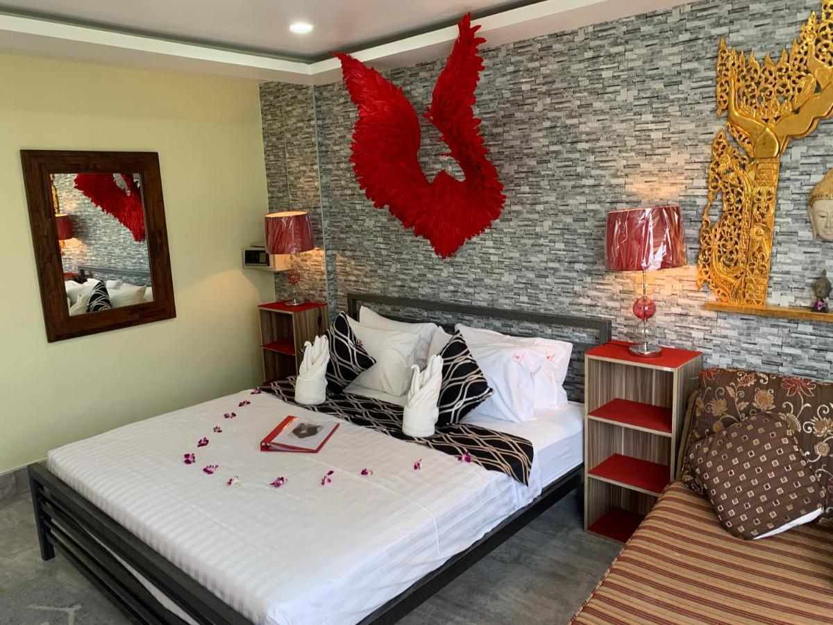 Fong Kaew And Baan Nang Fa Guest house Patong