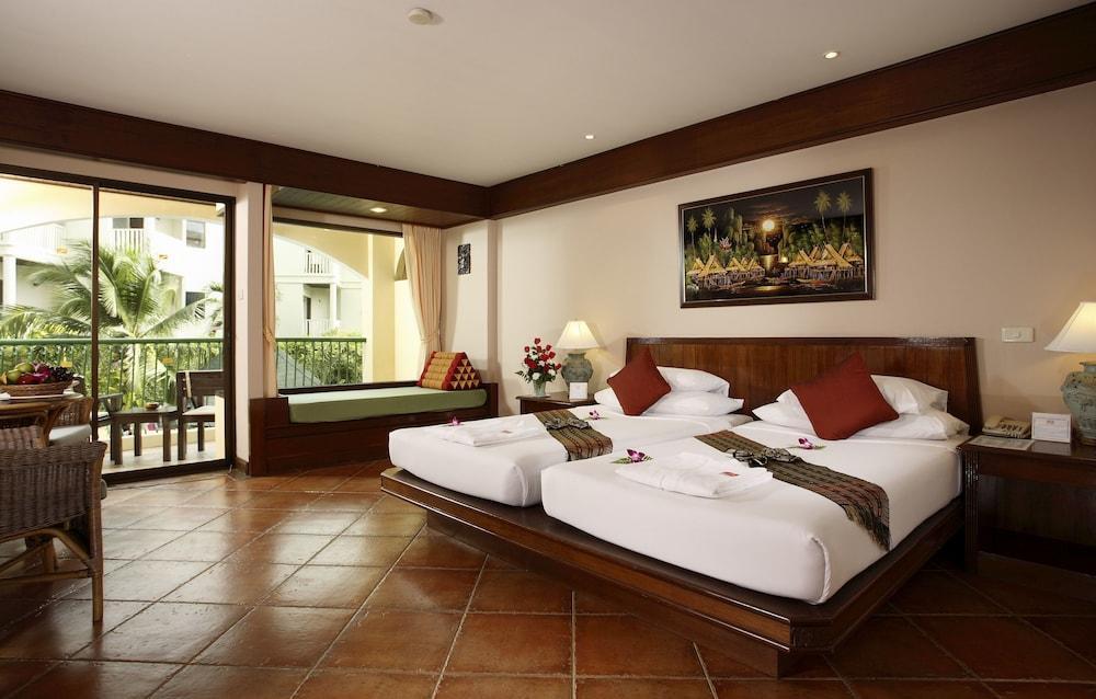 Resort Sea Sands Resort-sha Plus 4*