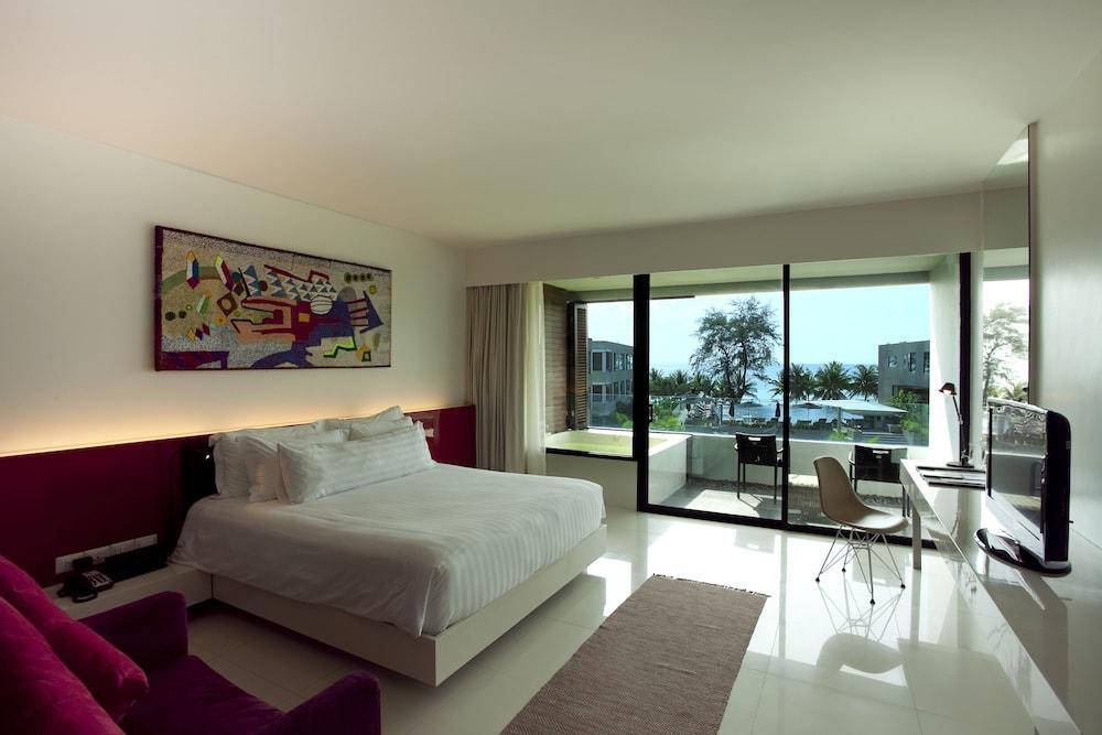 Hotel B-lay Tong Beach 5*