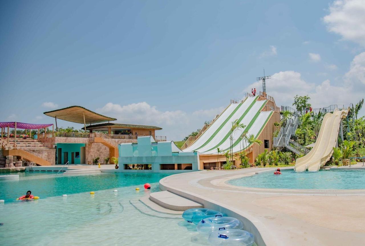 Jewels Phuket * Surin Beach (Phuket)