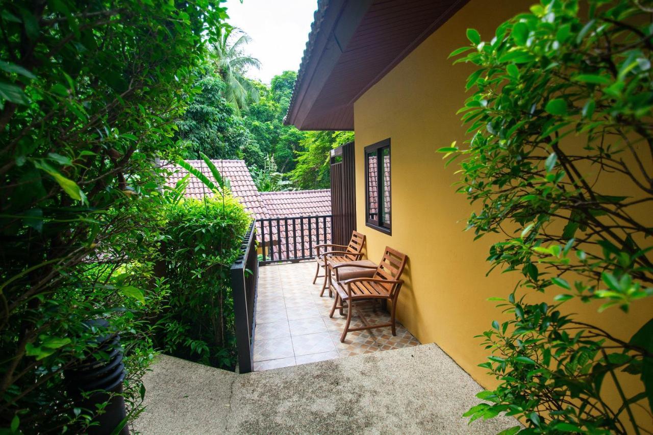 Peach Hill - Sha 4*