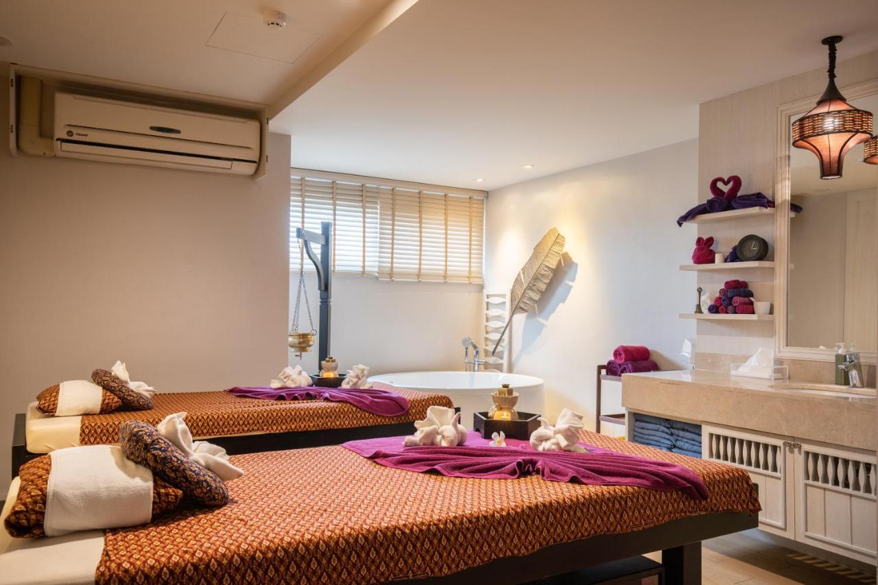 Ramada By Wyndham Phuket Deevana 4*